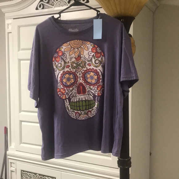 Día de los Muertos Tee - Picture 2 of 4